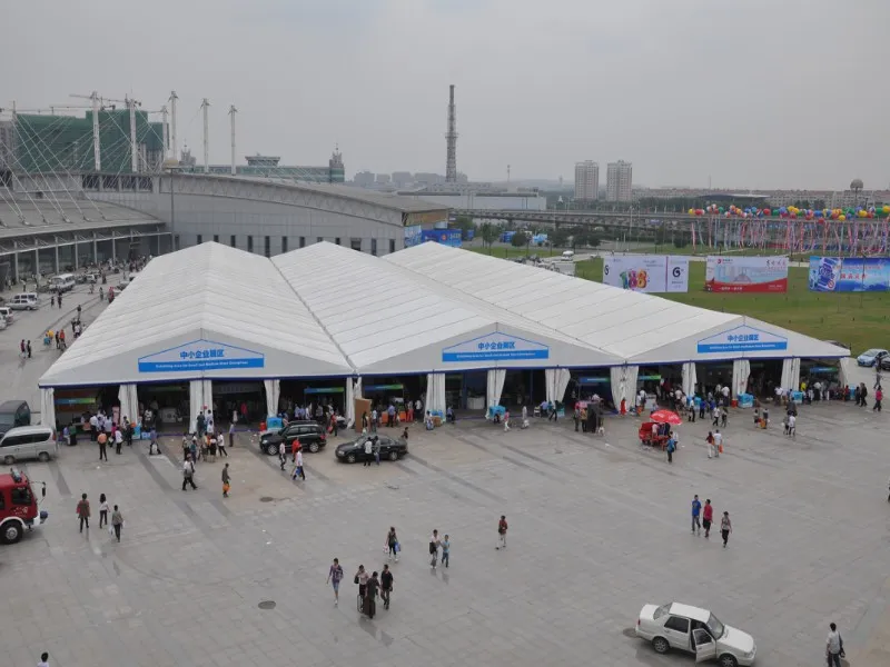 大型展览帐篷